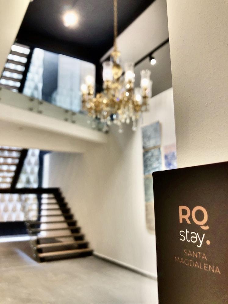 Aparthotel Rq Santa Magdalena Santiago del Cile Esterno foto